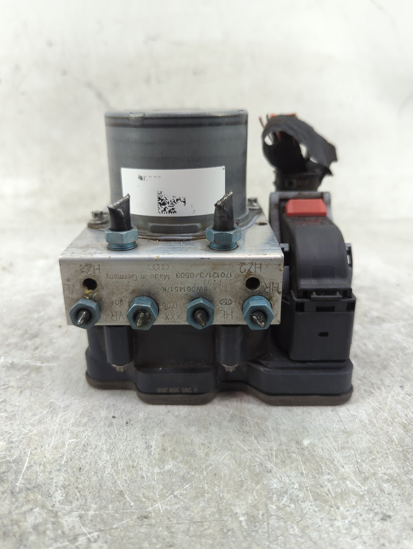 2018 Audi S5 ABS Pump Control Module Replacement P/N:8W0907379G 8W0907379J, 0265956241, 8W0614517K, 0265256306 Fits OEM Used