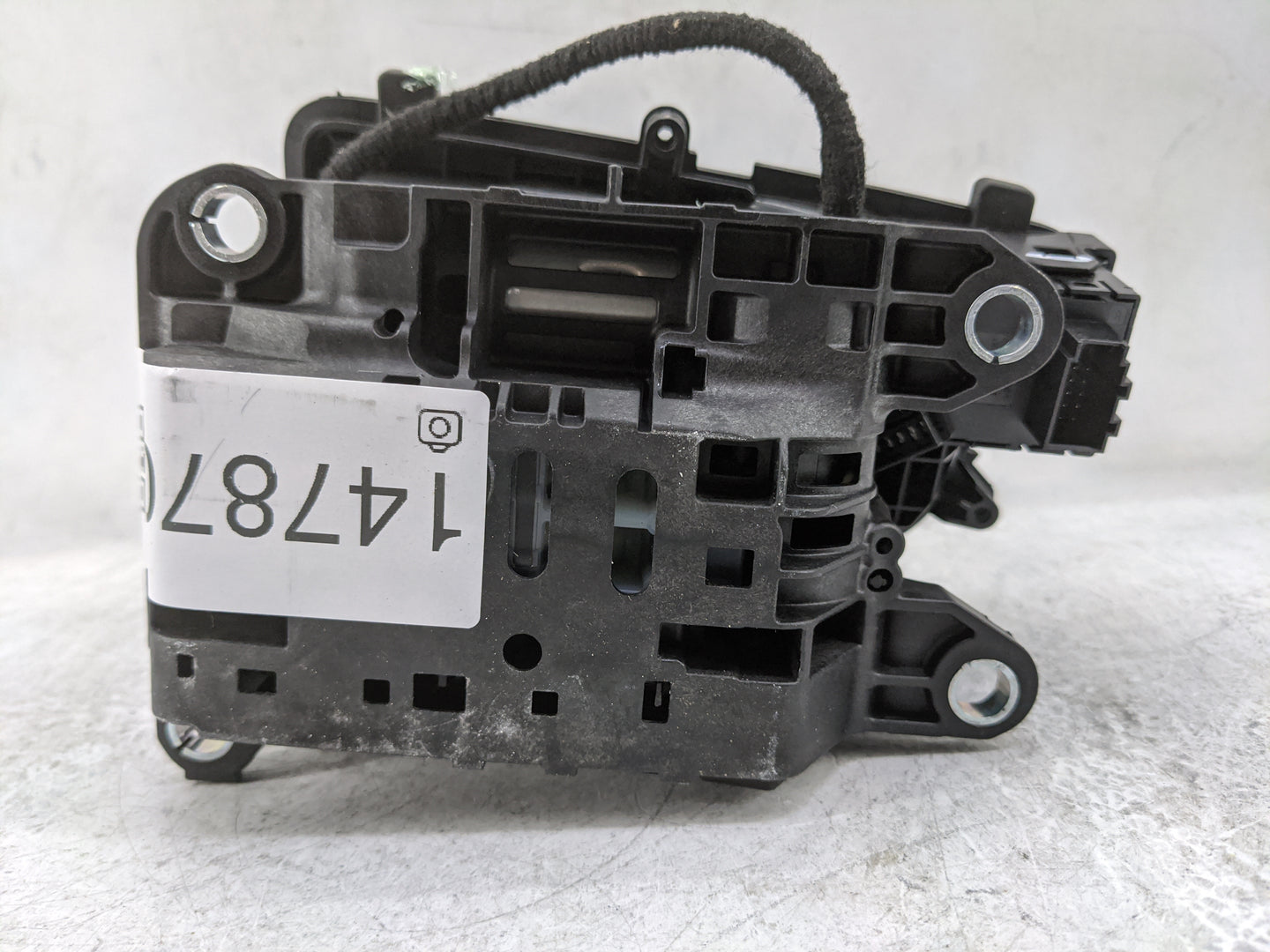 2018 Audi S5 Floor Console Assembly Shifter - Oemusedautoparts1.com