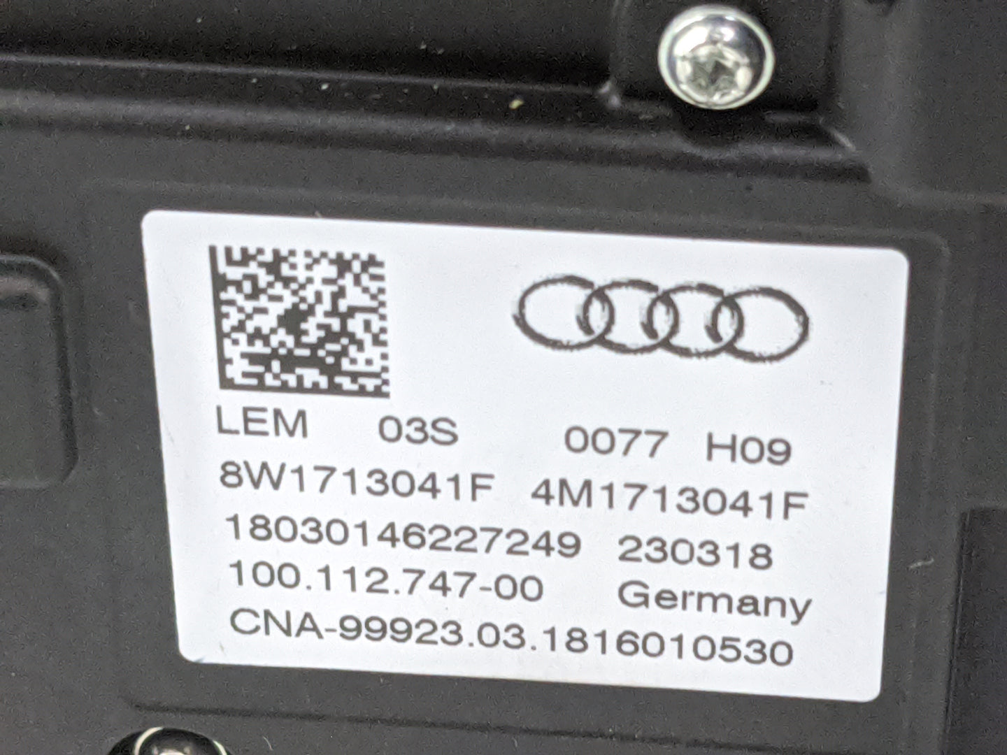 2018 Audi S5 Floor Console Assembly Shifter - Oemusedautoparts1.com