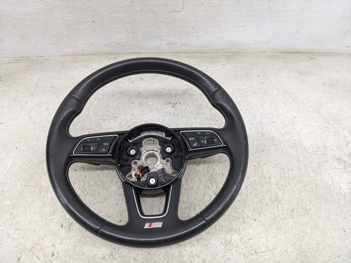 2018 Audi S5 Steering Wheel Oem Black - Oemusedautoparts1.com