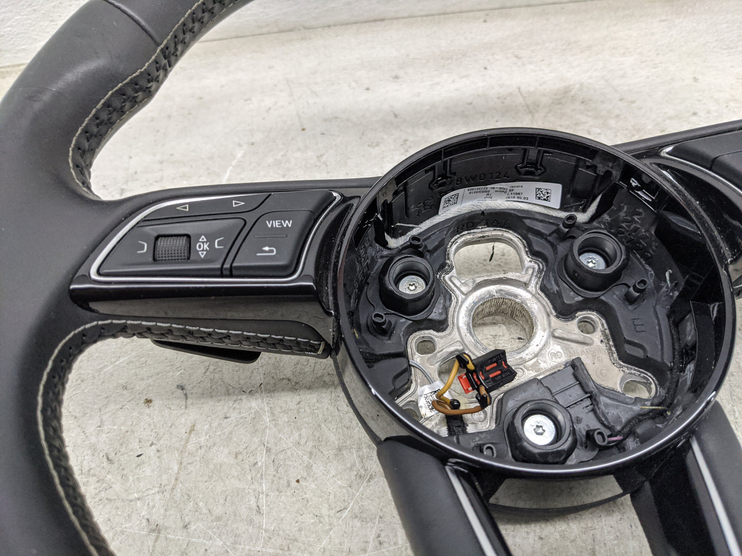 2018 Audi S5 Steering Wheel Oem Black - Oemusedautoparts1.com