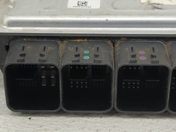 2019-2020 Audi Sq5 PCM Engine Control Computer ECU ECM PCU OEM P/N:06M907309D 0261S14655, 1039S90499 Fits Fits 2019 2020 OEM Used Auto Parts