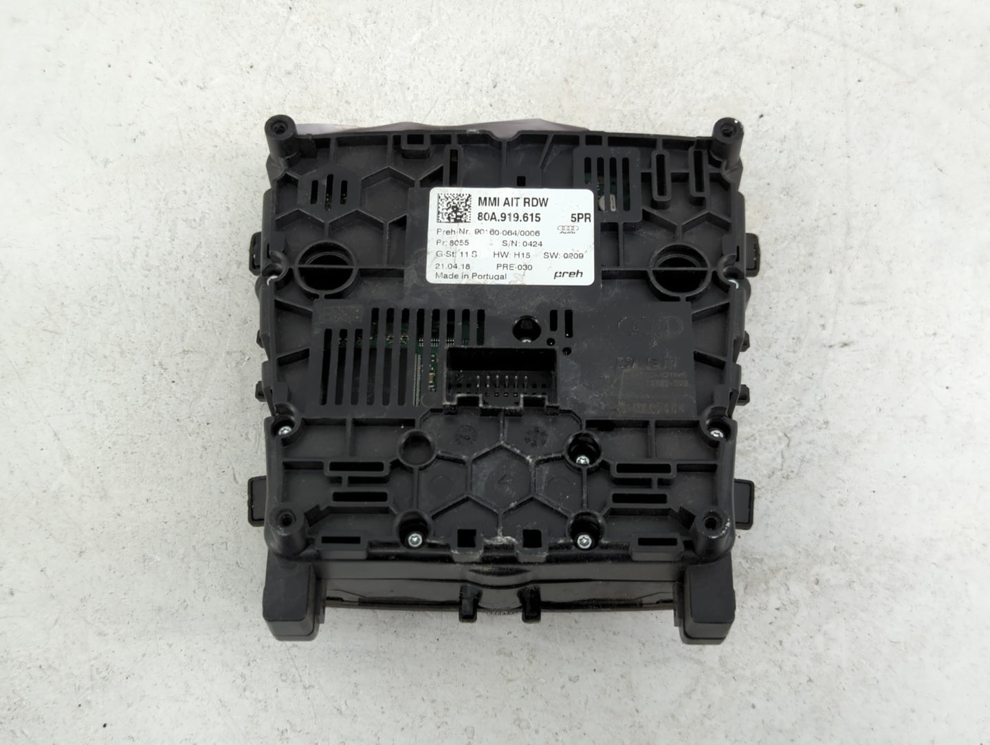 2018-2020 Audi Sq5 Radio AM FM Cd Player Receiver Replacement P/N:80A 919 615 Fits Fits 2018 2019 2020 OEM Used Auto Parts -