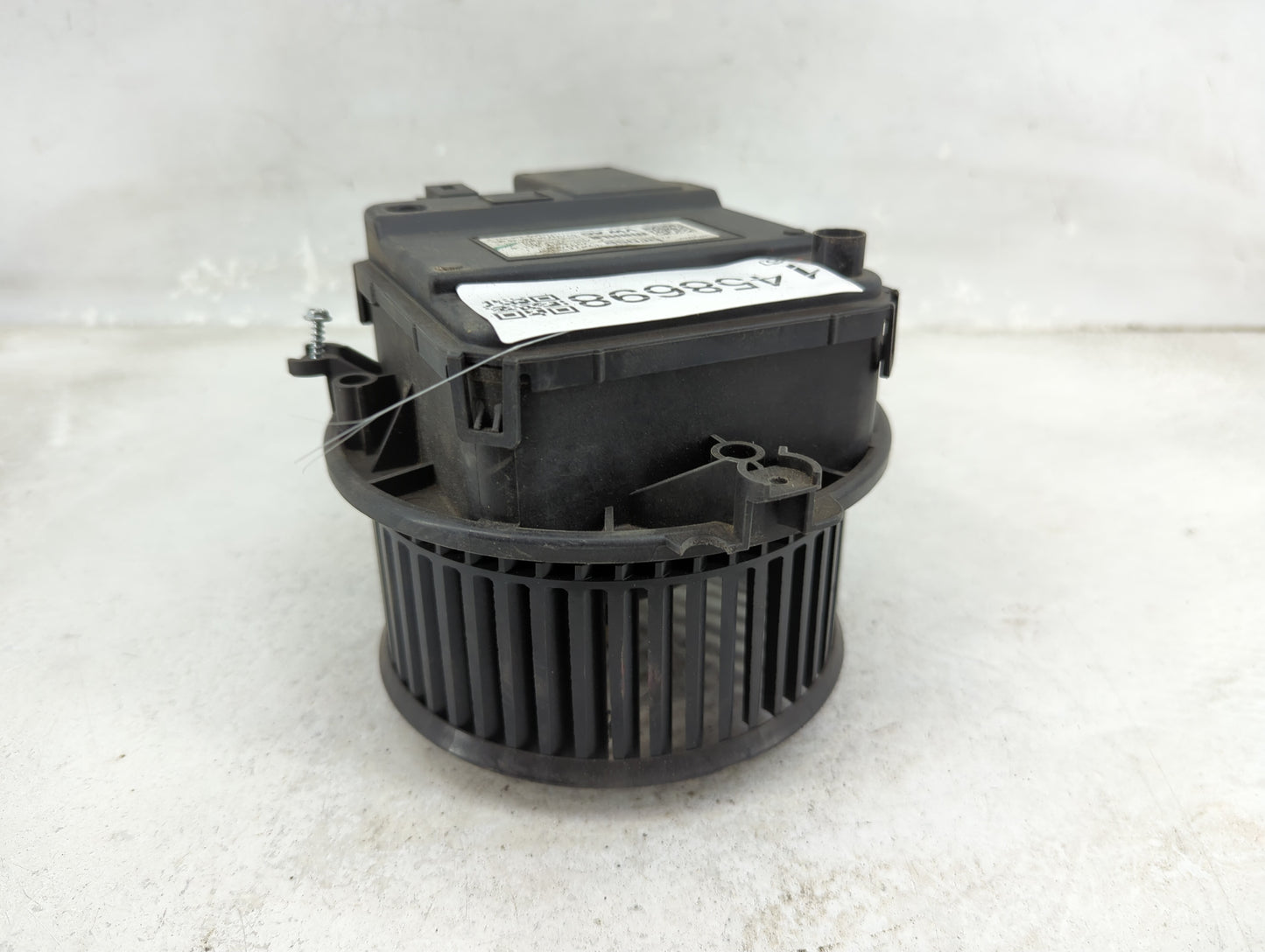 2018 Audi Sq5 Heater AC Blower Motor P/N:C24245-107 CZ997008, 4M1820021B, 0002237299 Fits OEM Used Auto Parts - Oemusedautop