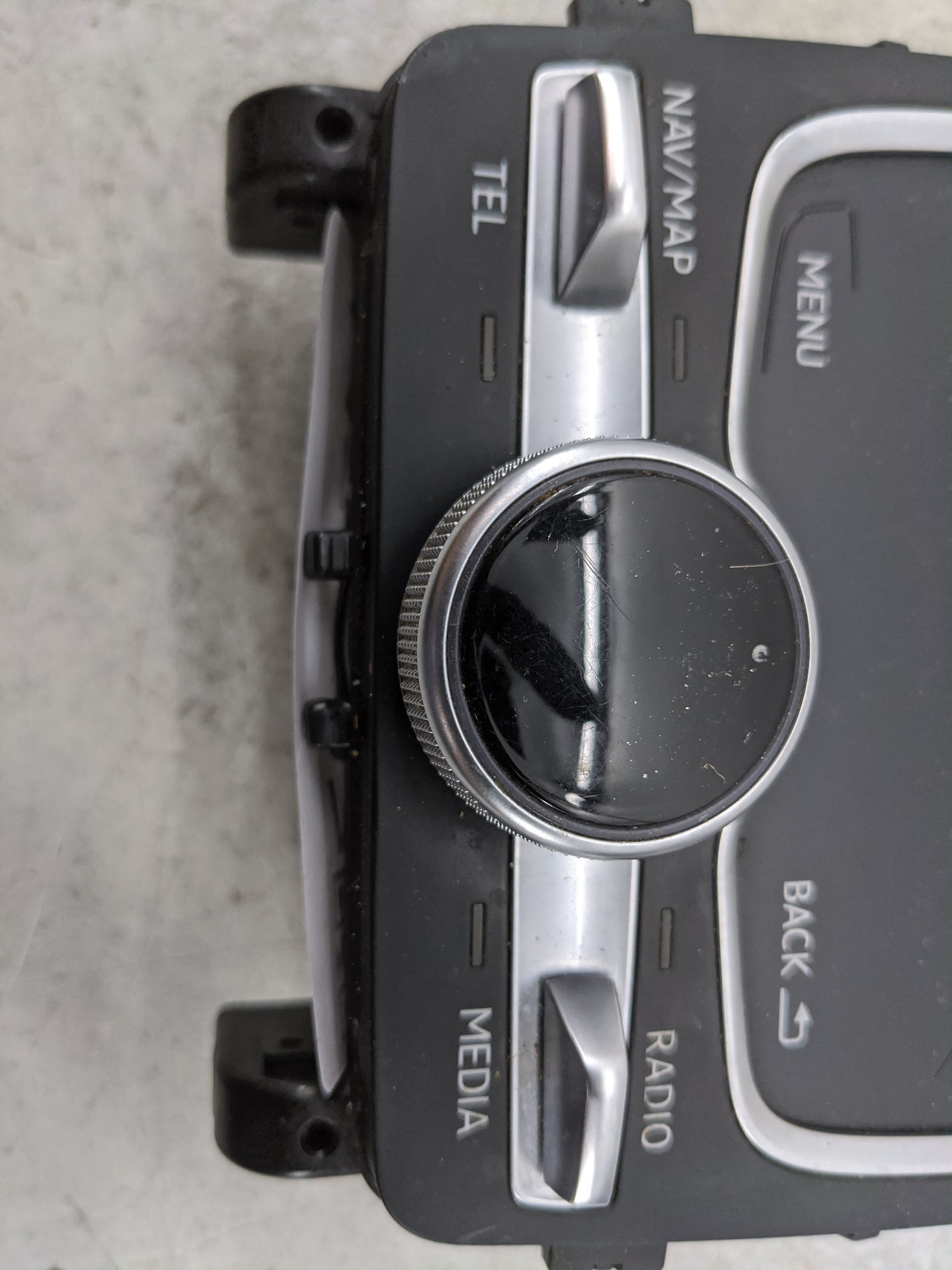 2018-2020 Audi Sq5 Radio Control Panel - Oemusedautoparts1.com