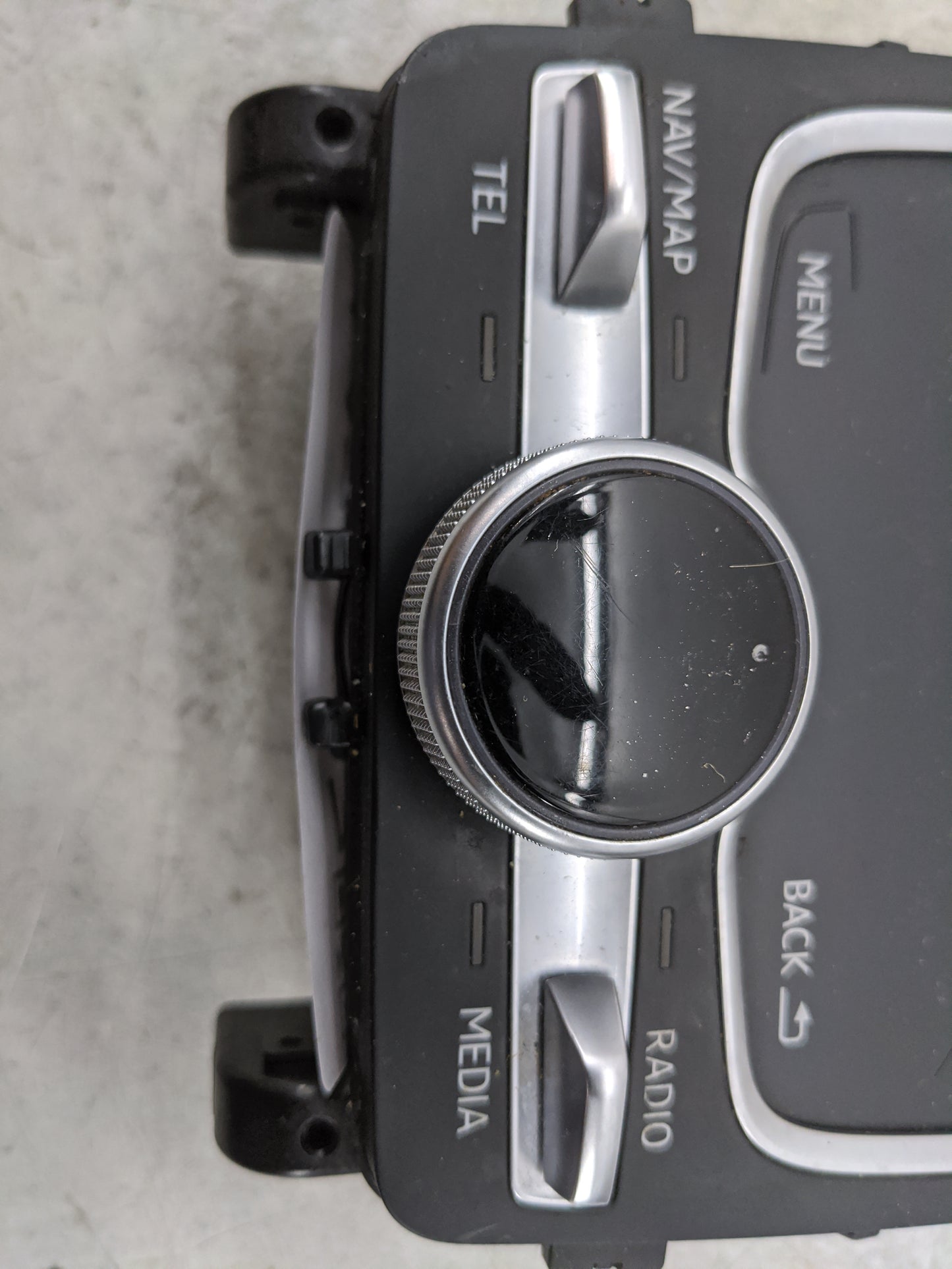 2018-2020 Audi Sq5 Radio Control Panel - Oemusedautoparts1.com