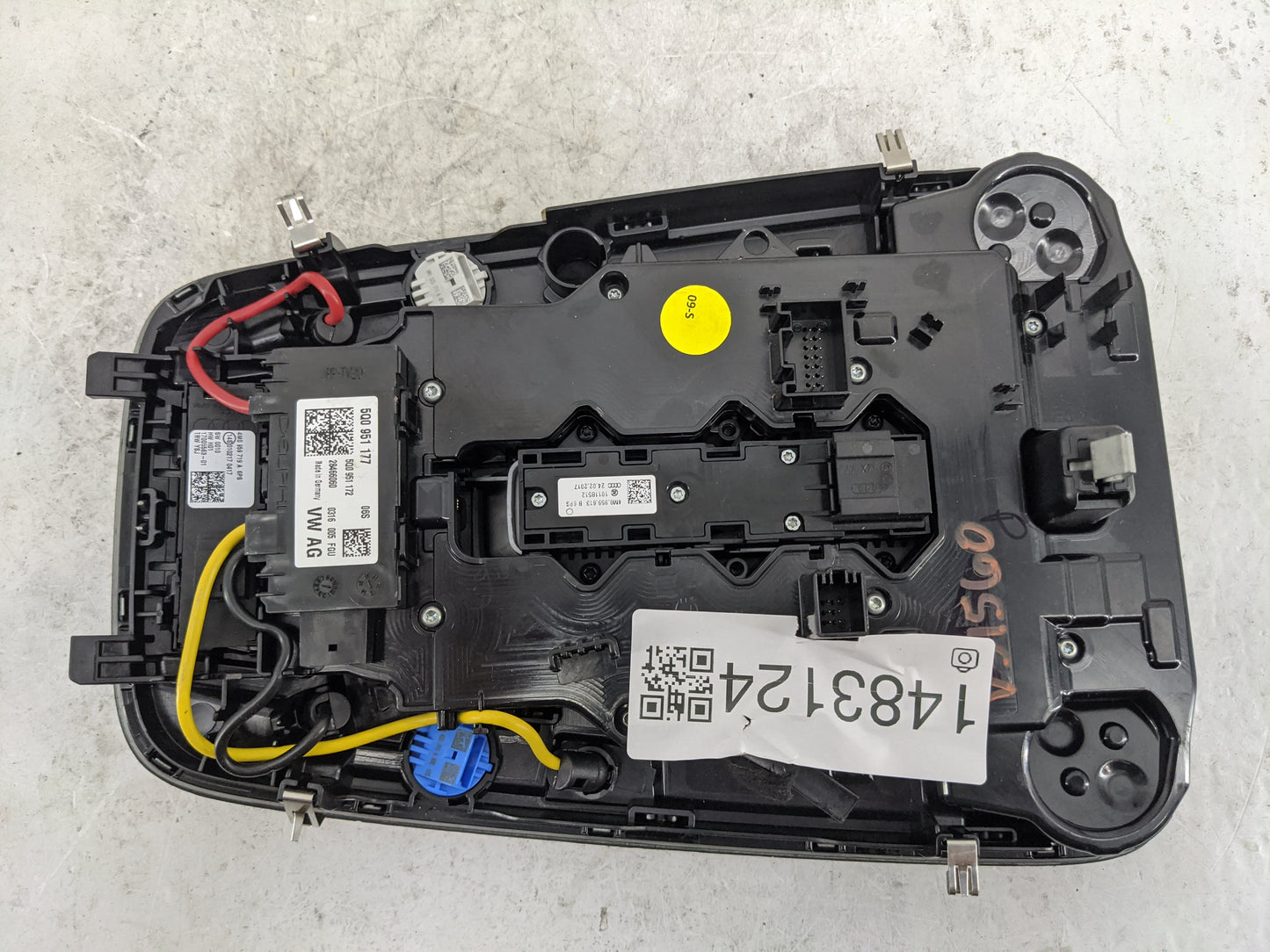 2018-2020 Audi Sq5 Overhead Console W/rear Climate Control Black - Oemusedautoparts1.com