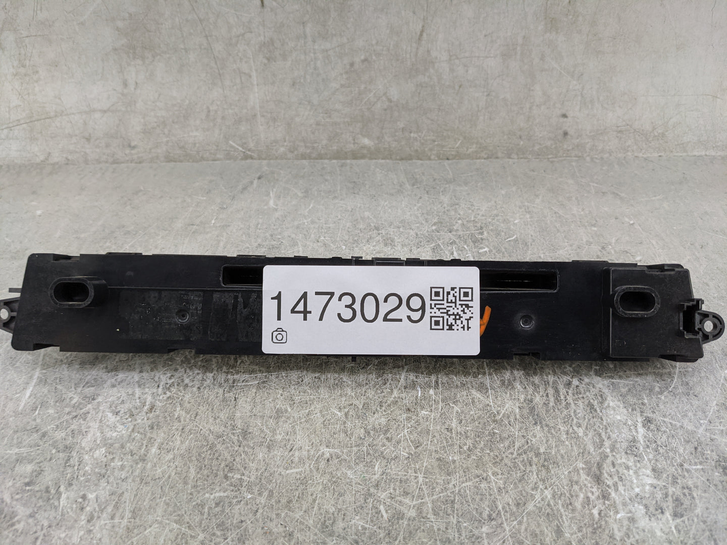 2018 Bmw 228i Radio AM FM Cd Player Receiver Replacement P/N:E1063616G E1063616G G00 Fits OEM Used Auto Parts - Oemusedautop