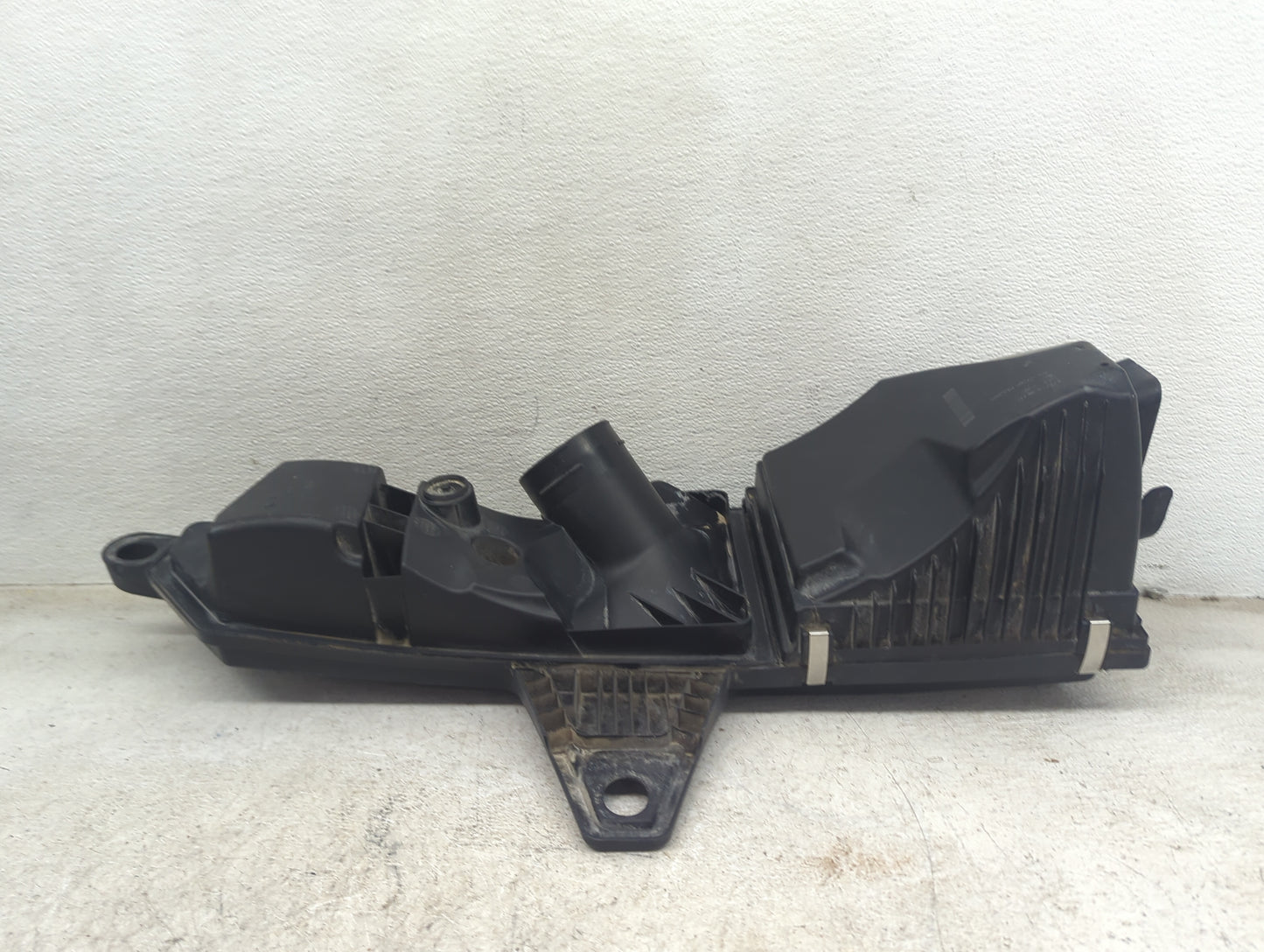 2018 Bmw 228i Air Cleaner Intake-duct Hose Tube - Oemusedautoparts1.com