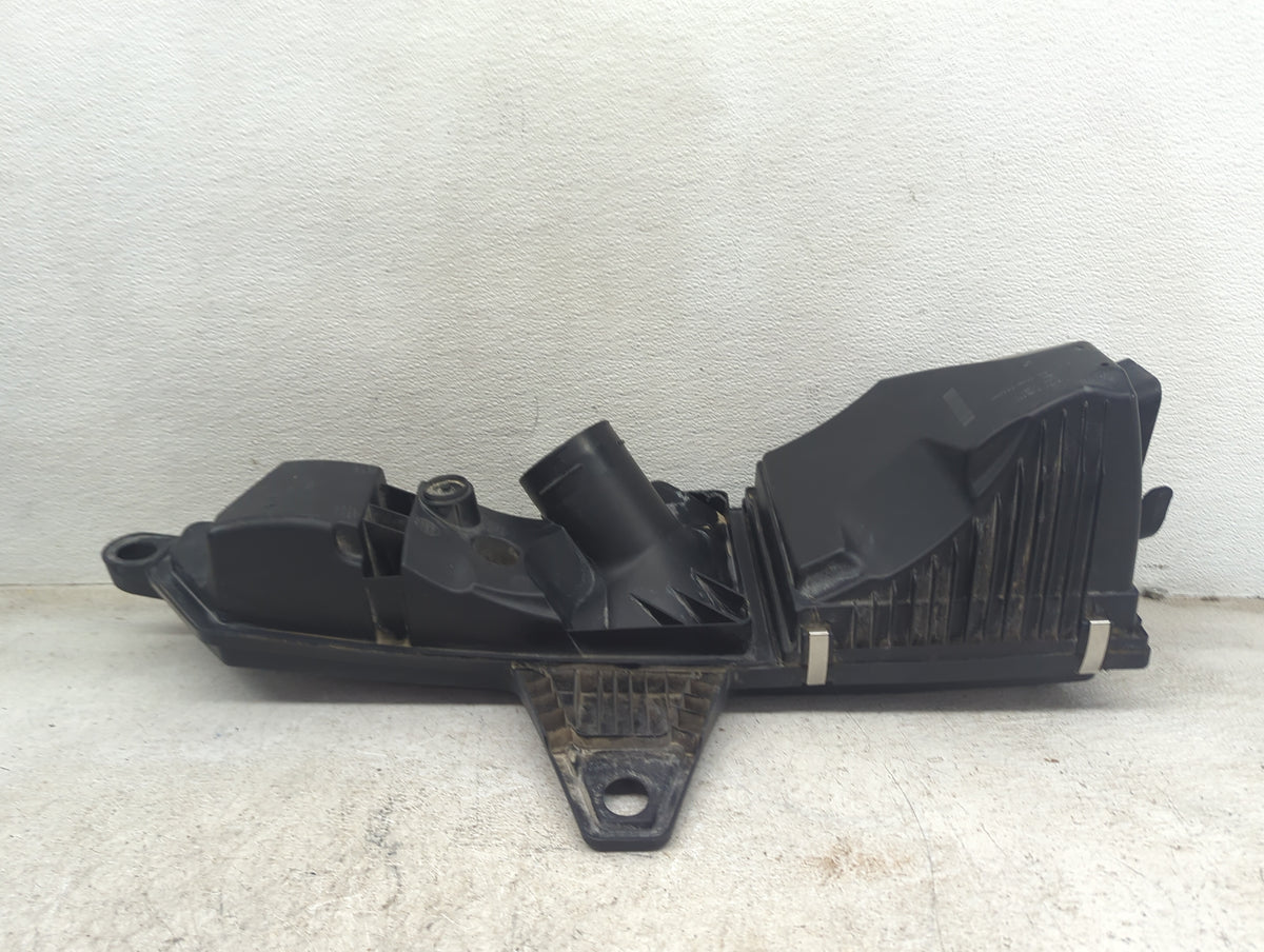 2018 Bmw 228i Air Cleaner Intake-duct Hose Tube - Oemusedautoparts1.com