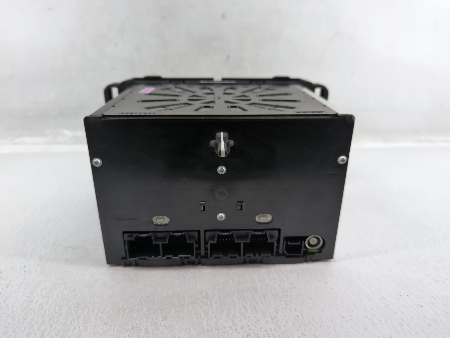 2018-2021 Bmw 230i Radio AM FM Cd Player Receiver Replacement P/N:8705962 Fits Fits 2018 2019 2020 2021 2022 OEM Used Auto P