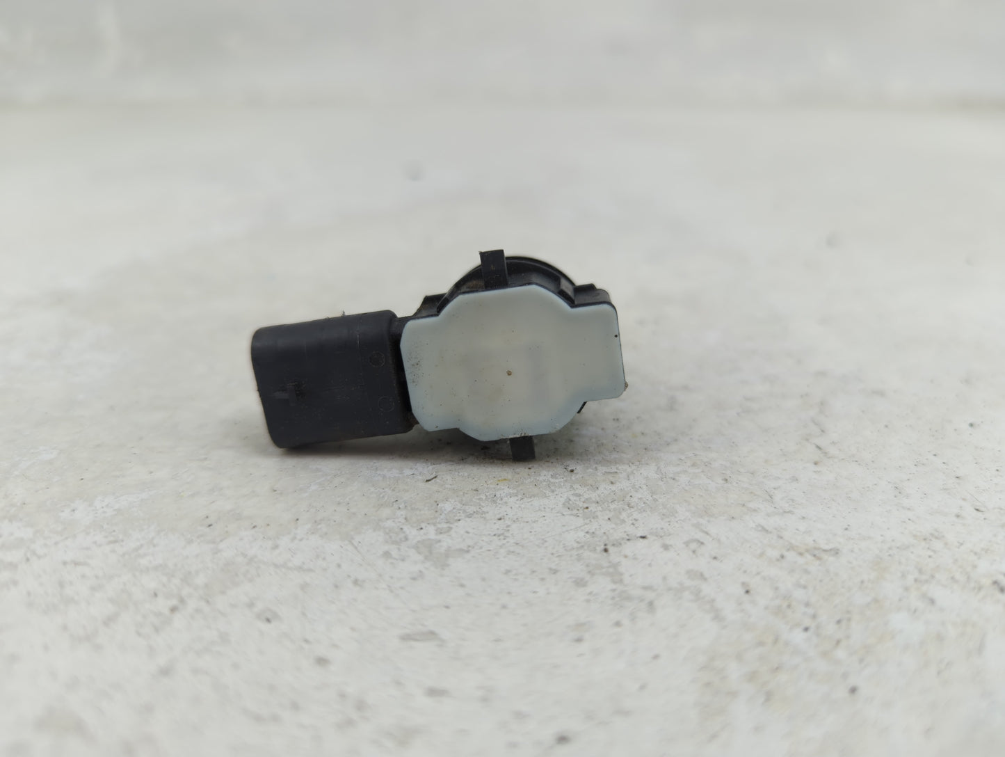 Park Assist Sensor - Oemusedautoparts1.com