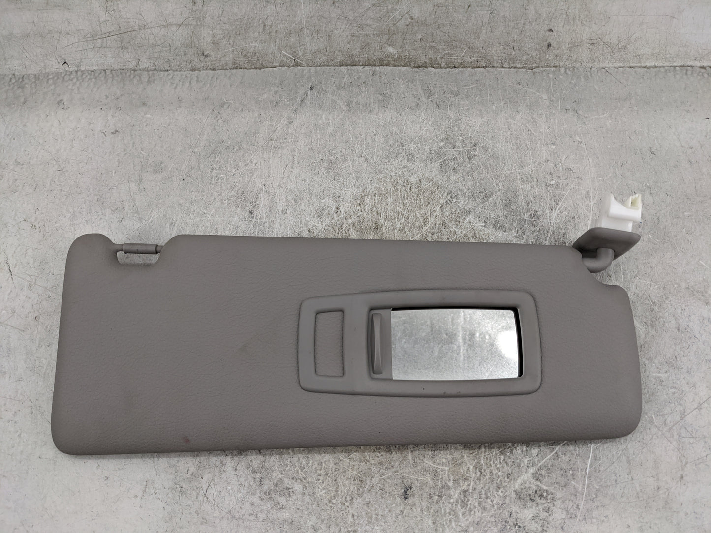 2012-2018 Bmw 320 Sun Visor Shade Replacement Passenger Right Mirror Fits Fits 2012 2013 2014 2015 2016 2017 2018 2019 2020 
