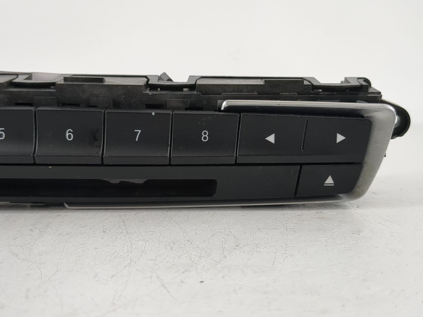 2017-2018 Bmw 320i Radio AM FM Cd Player Receiver Replacement P/N:6131 6832881-02 Fits Fits 2017 2018 2019 2020 2021 OEM Use