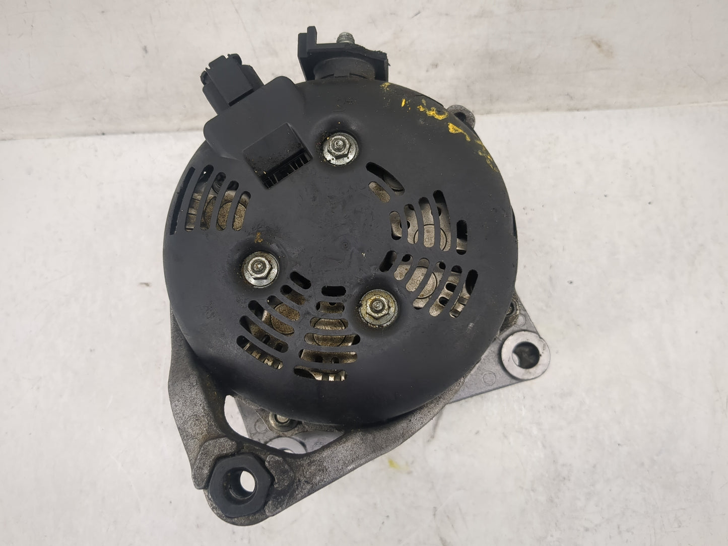 2012-2018 Bmw 320i Alternator Replacement Generator Charging Assembly Engine OEM P/N:7605478-06 Fits OEM Used Auto Parts - O