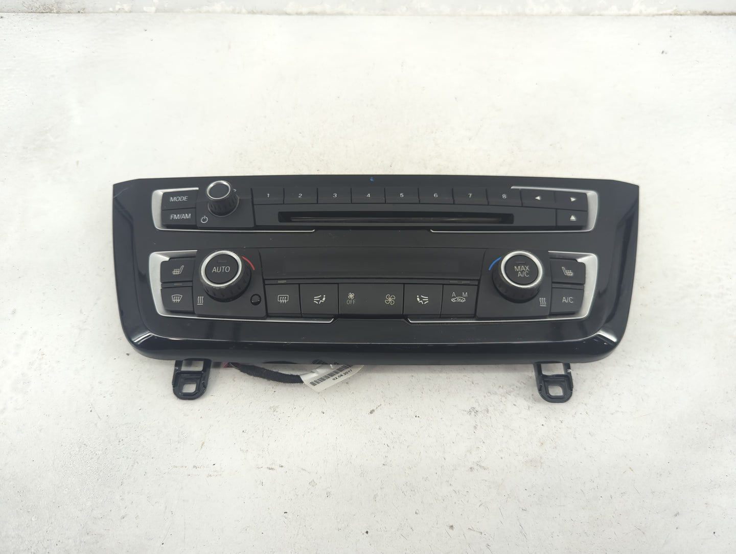 2016-2018 Bmw 320i Climate Control Module Temperature AC/Heater Replacement P/N:6131 6832881-02 9337142 Fits OEM Used Auto P