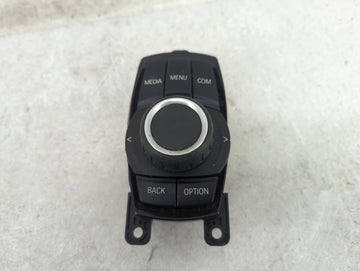 2012-2018 Bmw 320i Radio AM FM Cd Player Receiver Replacement P/N:ZE6802932 02 033623203 Fits OEM Used Auto Parts - Oemuseda