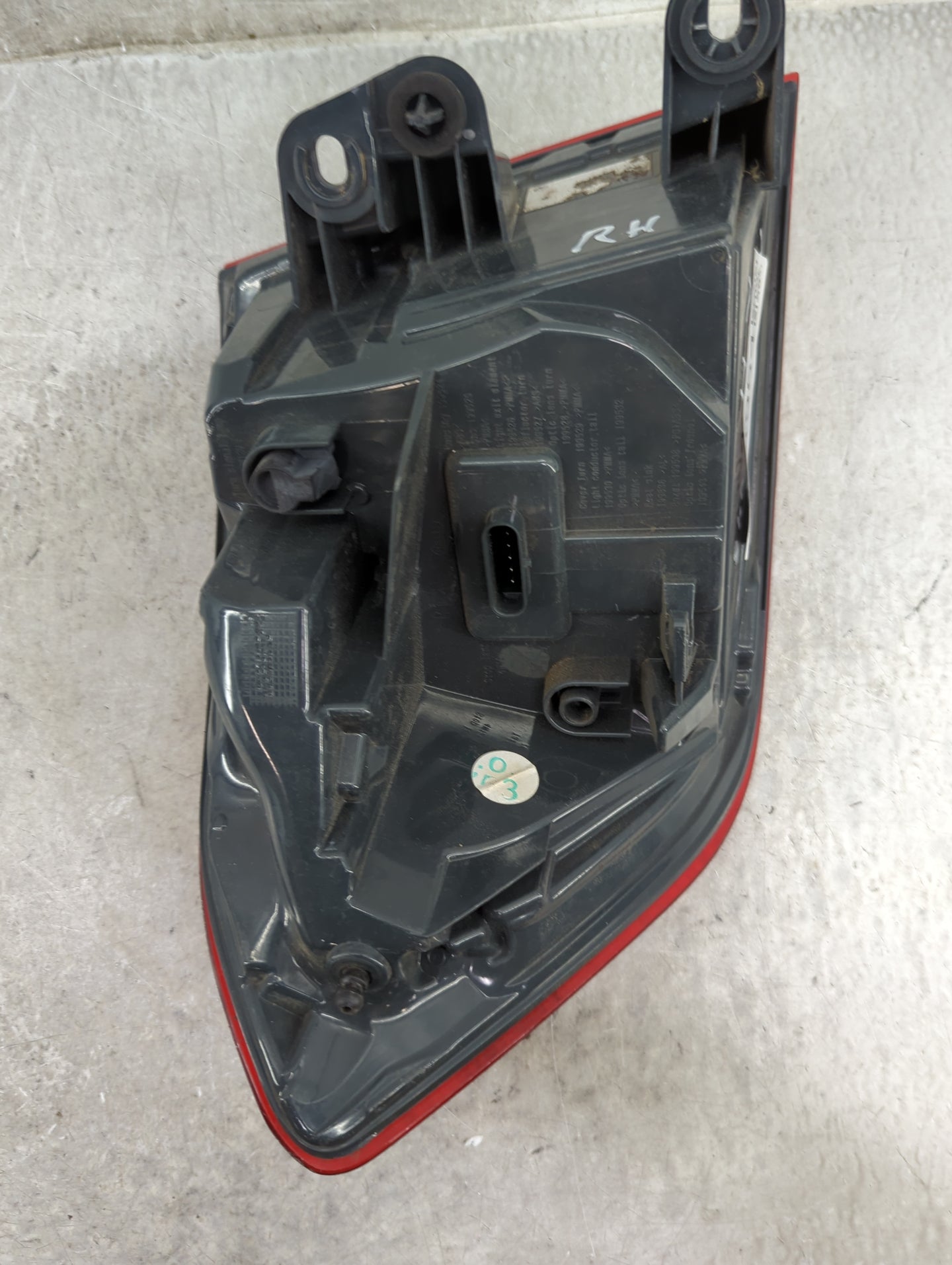 2016-2018 Bmw 320i Tail Light Assembly Passenger Right OEM Fits Fits 2016 2017 2018 OEM Used Auto Parts - Oemusedautoparts1.