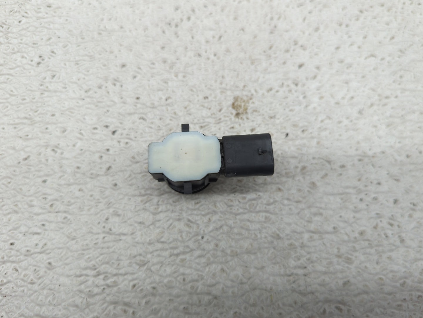 Park Assist Sensor - Oemusedautoparts1.com