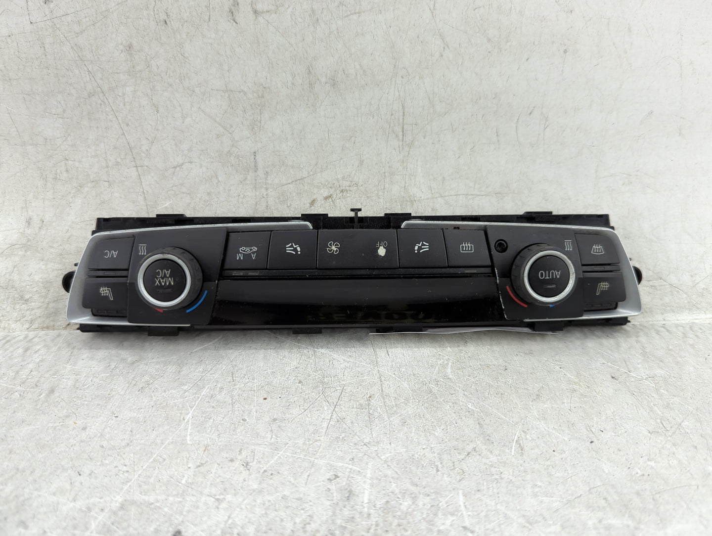 2016-2018 Bmw 320i Climate Control Module Temperature AC/Heater Replacement P/N:9363546-02 Fits OEM Used Auto Parts - Oemuse