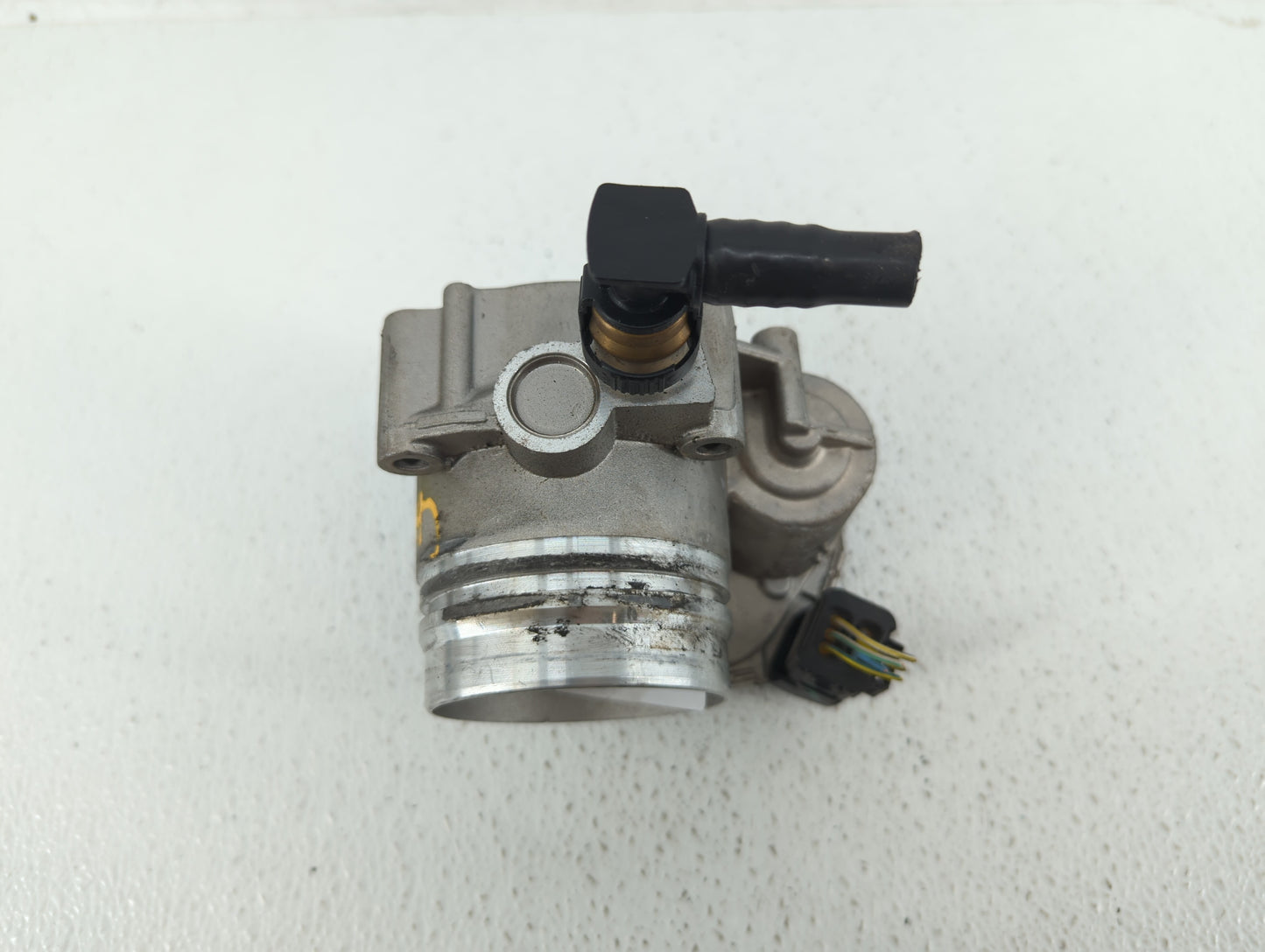 2012-2018 Bmw 320i Throttle Body P/N:1354 7588625-04 1354 7588625-03 Fits Fits 2012 2013 2014 2015 2016 2017 2018 OEM Used A