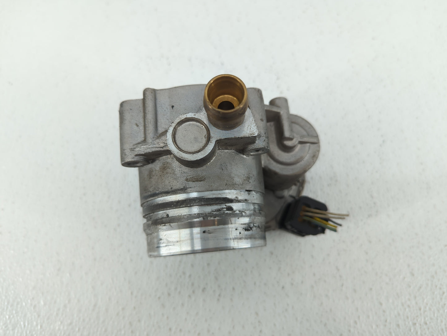 2012-2018 Bmw 320i Throttle Body P/N:1354 7588625-04 1354 7588625-03 Fits Fits 2012 2013 2014 2015 2016 2017 2018 OEM Used A