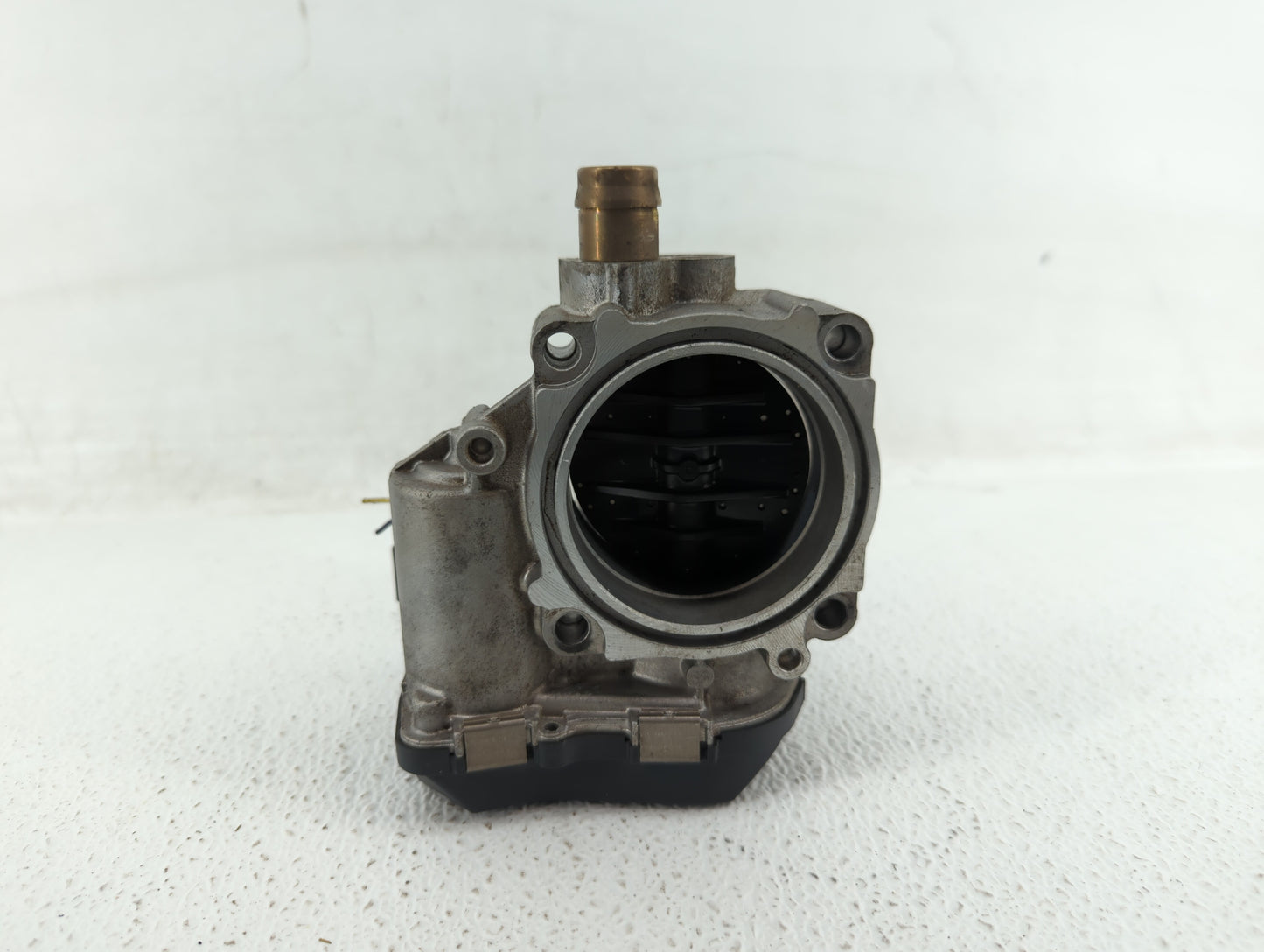 2012-2018 Bmw 320i Throttle Body P/N:1354 7588625-04 1354 7588625-03 Fits Fits 2012 2013 2014 2015 2016 2017 2018 OEM Used A