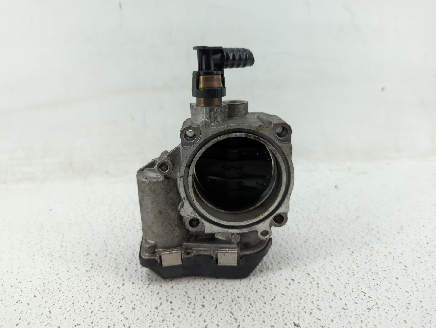 2012-2018 Bmw 320i Throttle Body P/N:1354 7588625-04 1354 7588625-03 Fits Fits 2012 2013 2014 2015 2016 2017 2018 OEM Used A