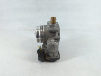 2012-2018 Bmw 320i Throttle Body P/N:1354 7588625-04 A2C83786800 Fits Fits 2012 2013 2014 2015 2016 2017 2018 OEM Used Auto 