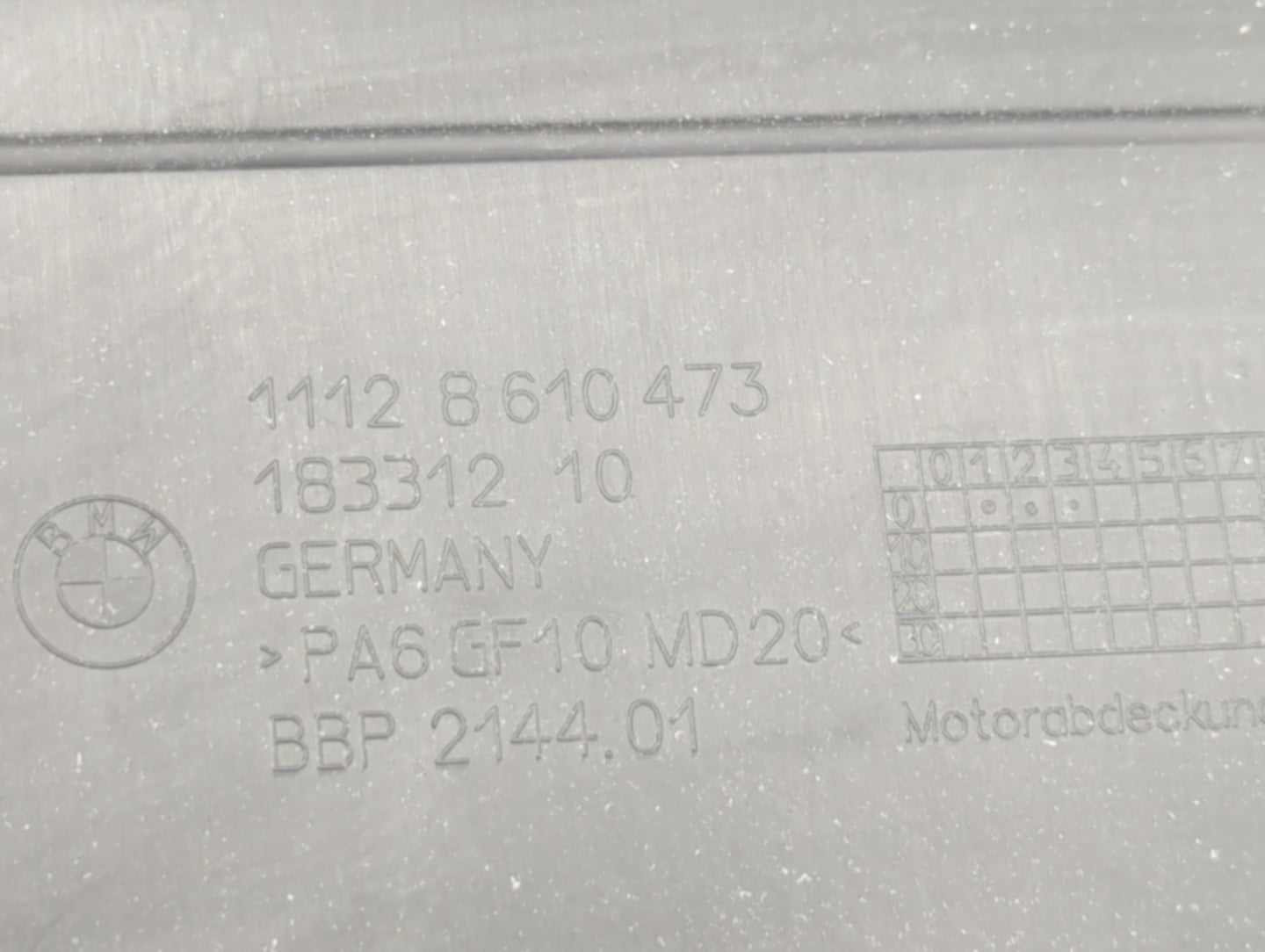 2018 Bmw 320i Engine Cover - Oemusedautoparts1.com