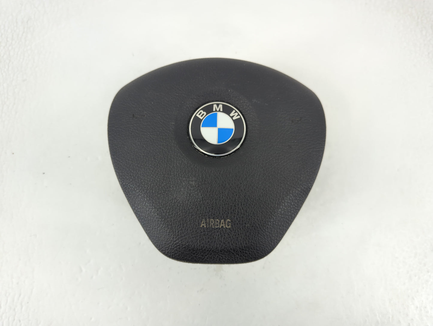 2012-2018 Bmw 320i Air Bag Driver Left Steering Wheel Mounted P/N:6871092-01 62557060N Fits OEM Used Auto Parts - Oemusedaut