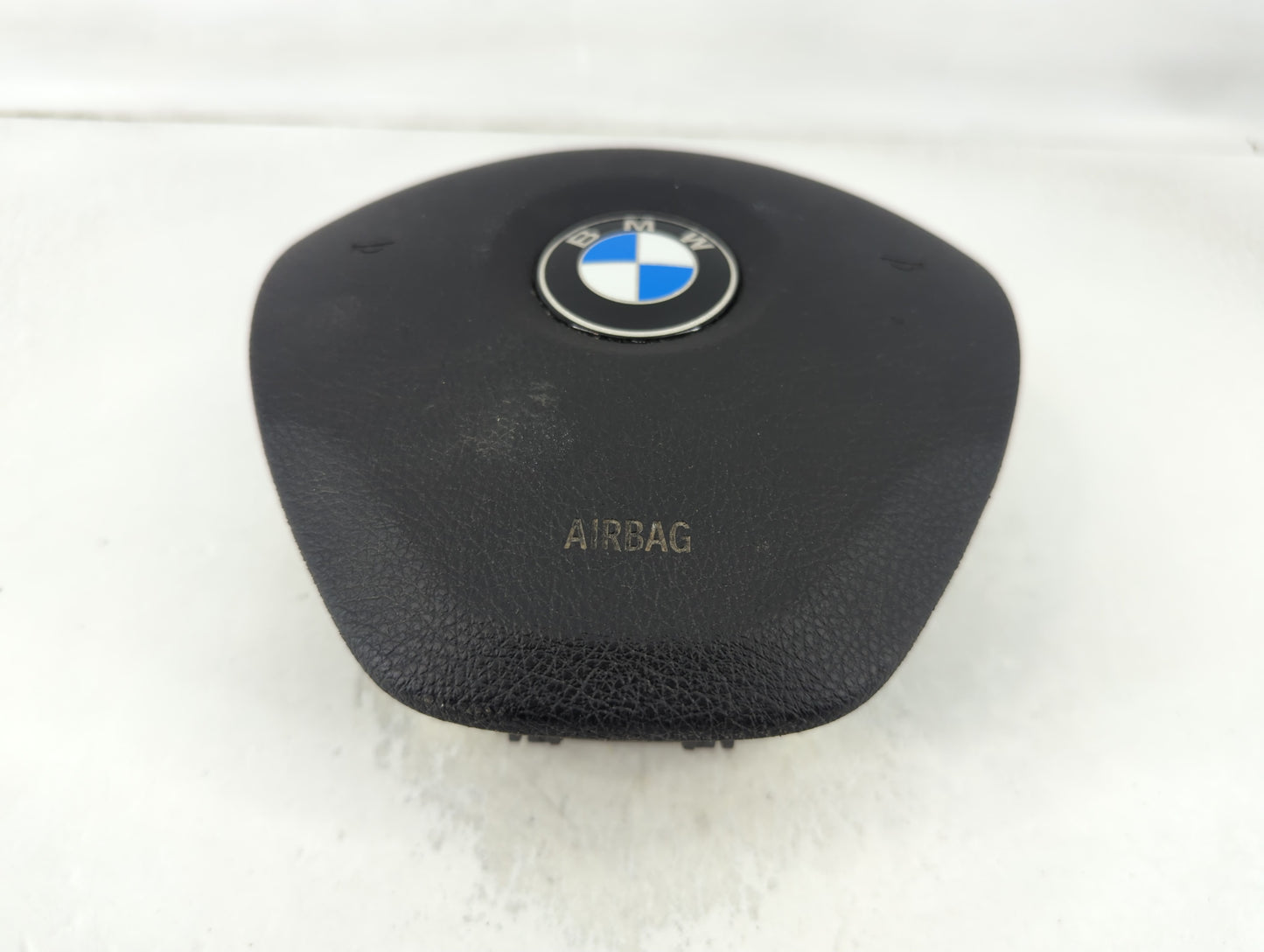2012-2018 Bmw 320i Air Bag Driver Left Steering Wheel Mounted P/N:6871092-01 62557060N Fits OEM Used Auto Parts - Oemusedaut
