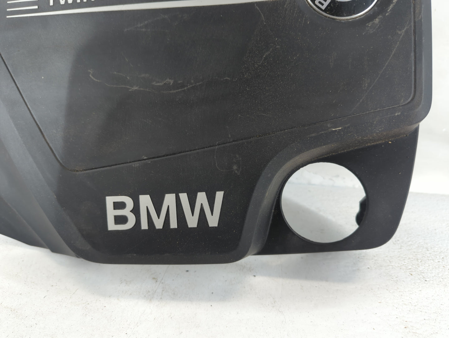 2018 Bmw 320i Engine Cover - Oemusedautoparts1.com