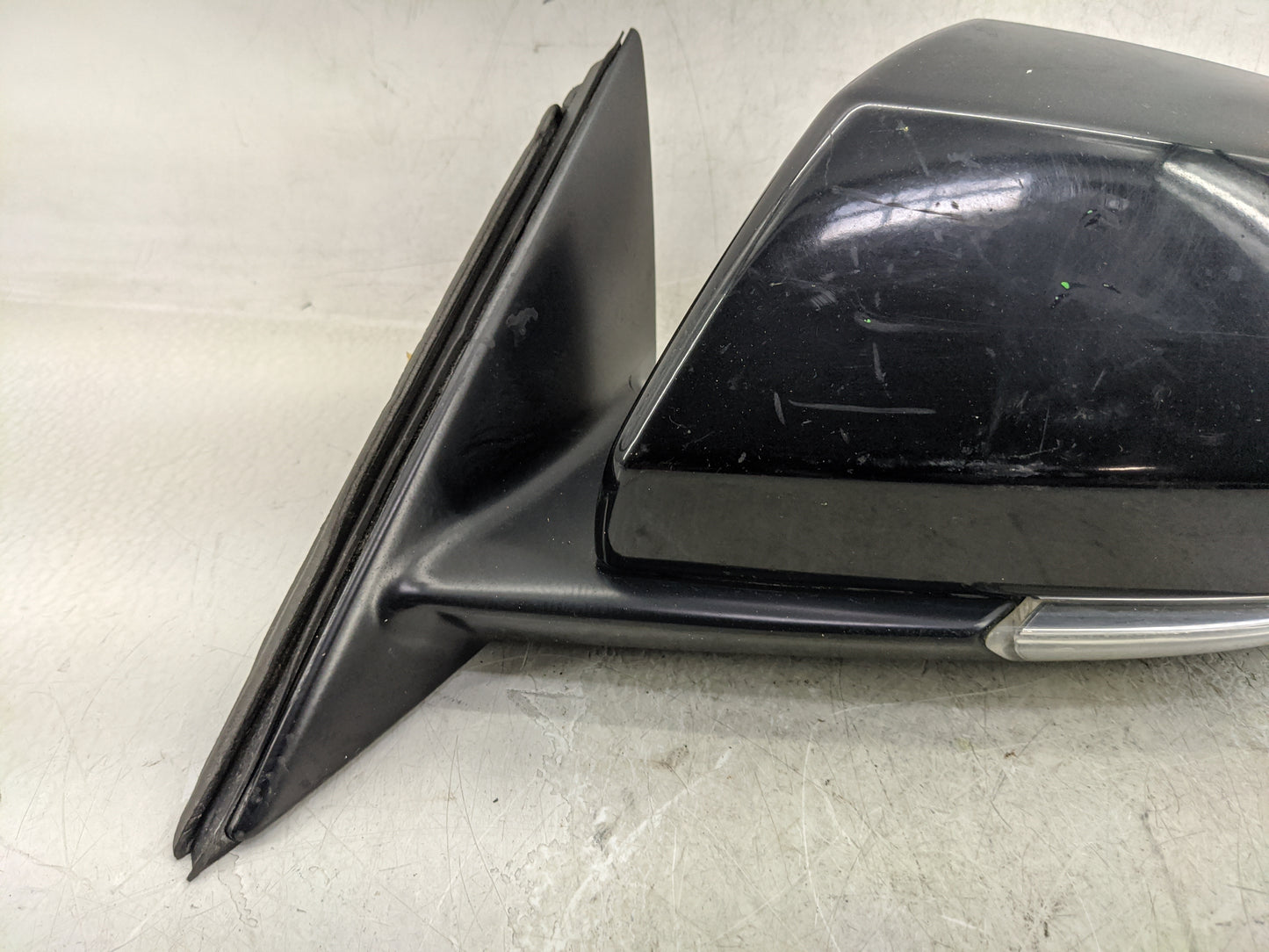 2013-2016 Bmw 328i Driver Side View Mirror - Left Door Mirror OEM Used - Oemusedautoparts1.com