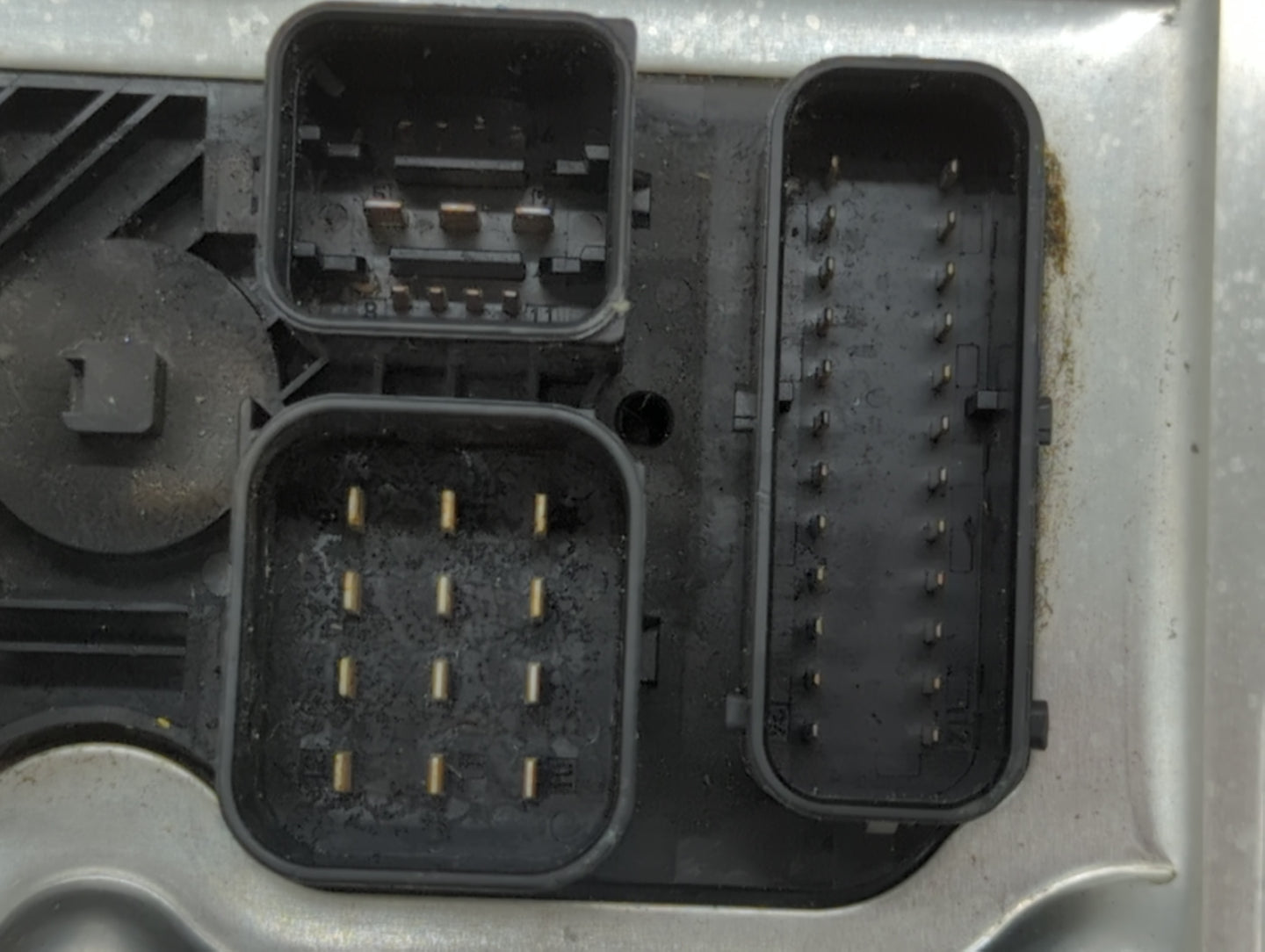 2013-2016 Bmw 328i PCM Engine Control Computer ECU ECM PCU OEM P/N:7 935 323-01 Fits Fits 2013 2014 2015 2016 2017 2018 OEM 