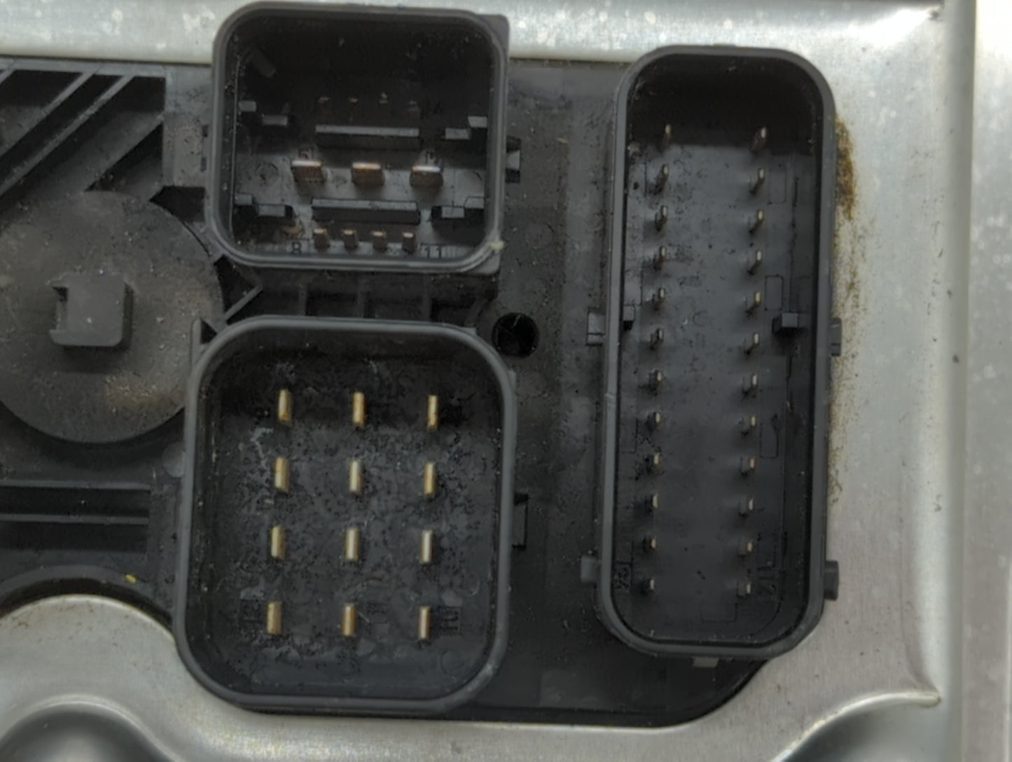 2013-2016 Bmw 328i PCM Engine Control Computer ECU ECM PCU OEM P/N:7 935 323-01 Fits Fits 2013 2014 2015 2016 2017 2018 OEM 