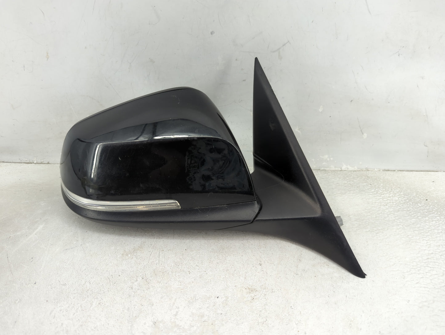 2016-2018 Bmw 330e Passenger Side View Mirror - Right Door Mirror OEM Used - Oemusedautoparts1.com