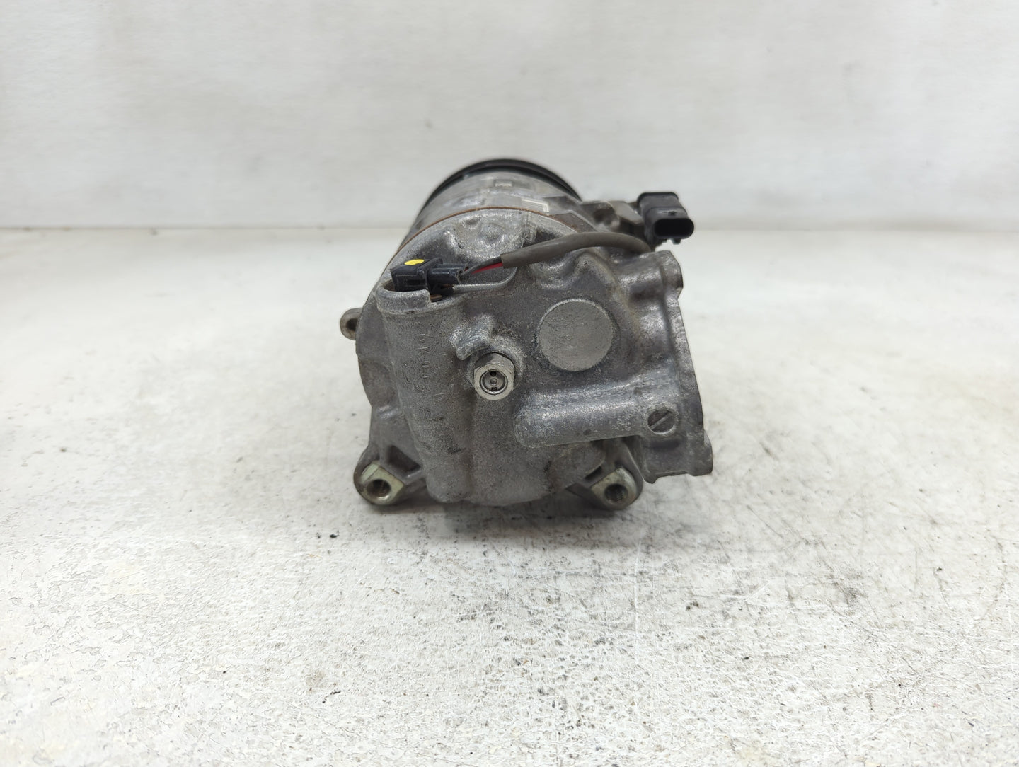 2018-2019 Bmw 330i Air Conditioning A/c Ac Compressor Oem 1413789 - Oemusedautoparts1.com