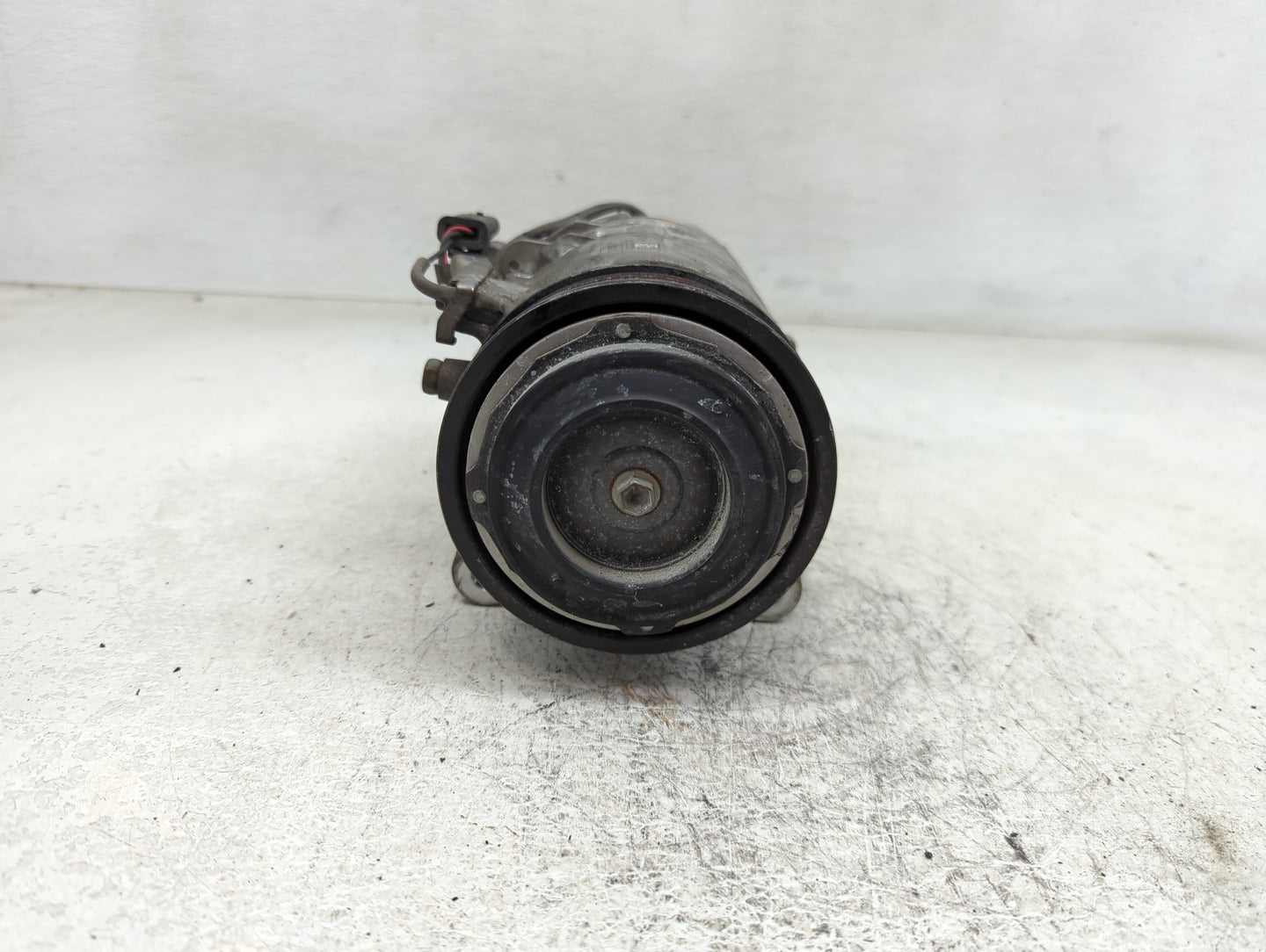 2018-2019 Bmw 330i Air Conditioning A/c Ac Compressor Oem - Oemusedautoparts1.com