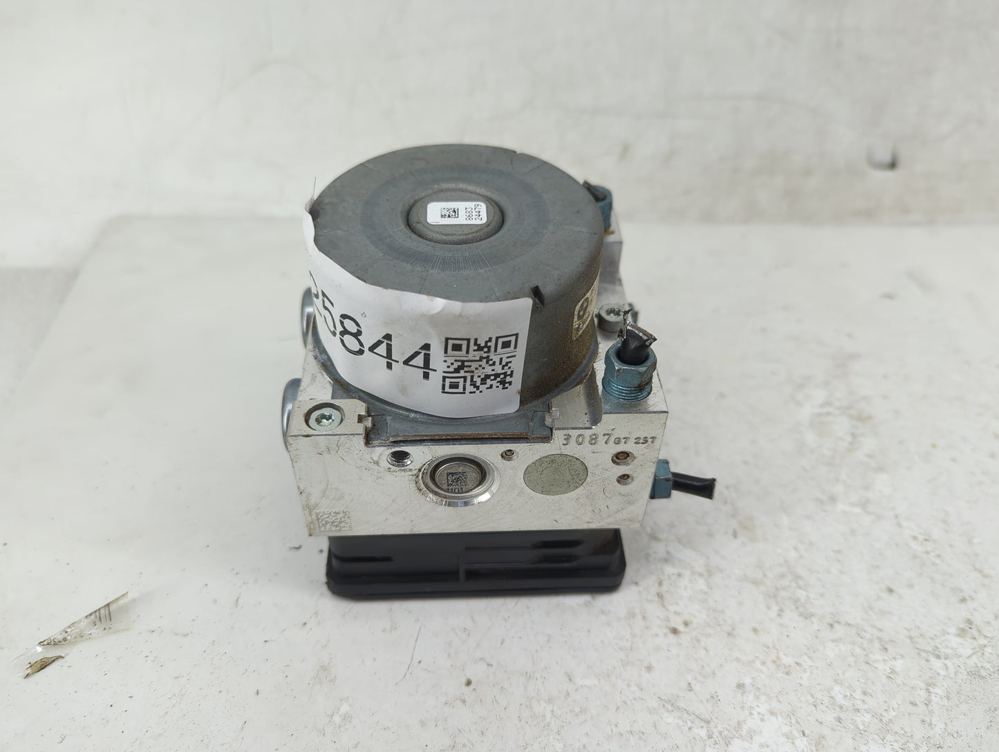 2017-2019 Bmw 330i ABS Pump Control Module Replacement P/N:3451-6887503-01 10.0220-1084.4 Fits OEM Used Auto Parts - Oemused
