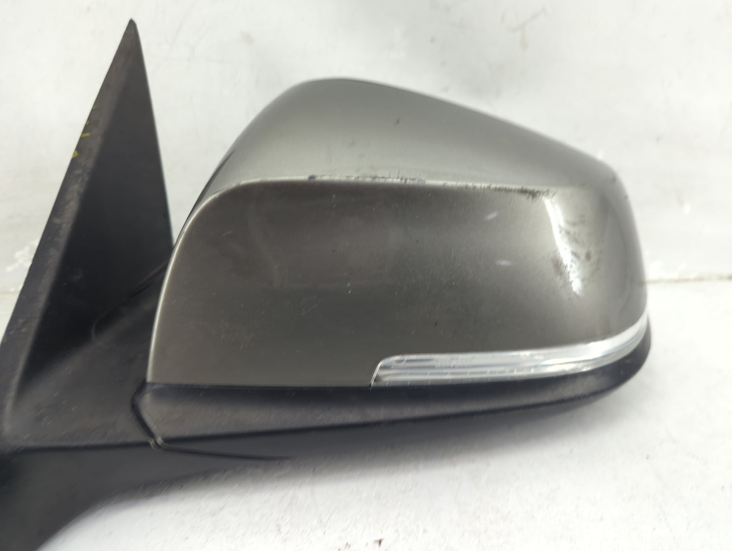 2017-2018 Bmw 330i Driver Side View Mirror - Left Door Mirror OEM Used - Oemusedautoparts1.com
