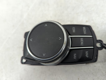 compare product 2018 Bmw 330i Radio AM FM Cd Player Receiver Replacement P/N:9866964-02 65829866964-02, 90160-068/0014 Fits OEM Used Auto Parts