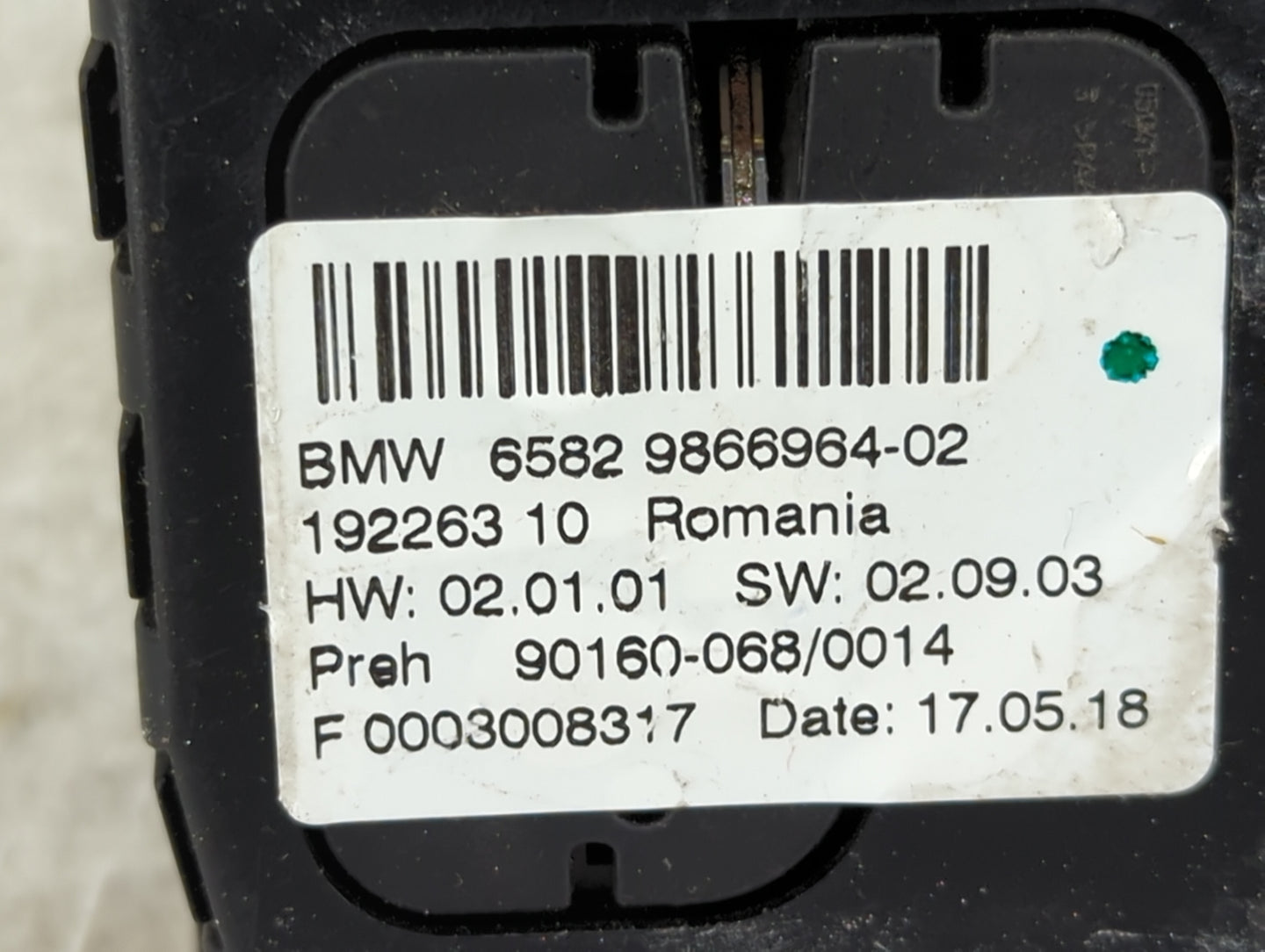 2017-2019 Bmw 330i Radio AM FM Cd Player Receiver Replacement P/N:65829866964 6582986696402 Fits OEM Used Auto Parts - Oemus