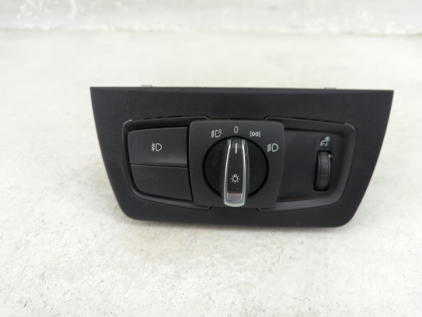 2018 Bmw 330i Headlight Head Light Switch Lamp Control - Oemusedautoparts1.com