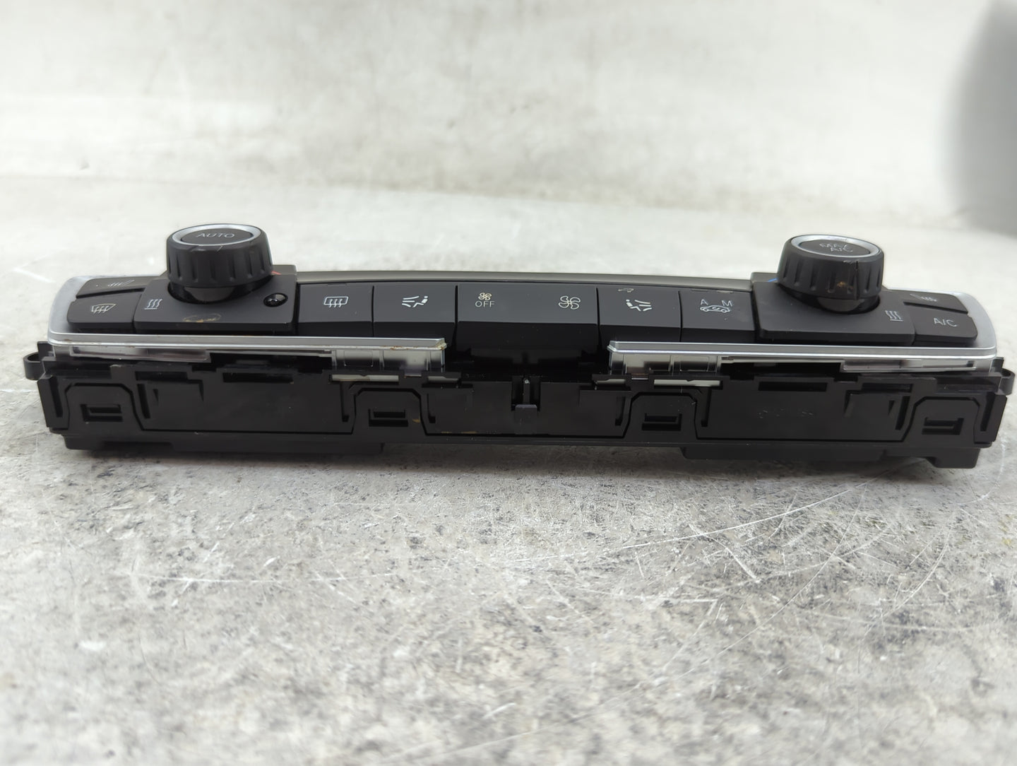 2017-2019 Bmw 330i Climate Control Module Temperature AC/Heater Replacement Fits Fits 2015 2016 2017 2018 2019 2020 2021 OEM