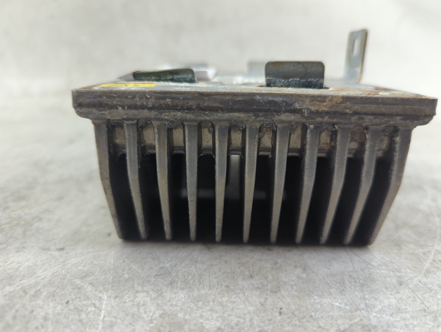 2017-2019 Bmw 330i Radio Speaker Amplifier 65129387658|7203033121 - Oemusedautoparts1.com