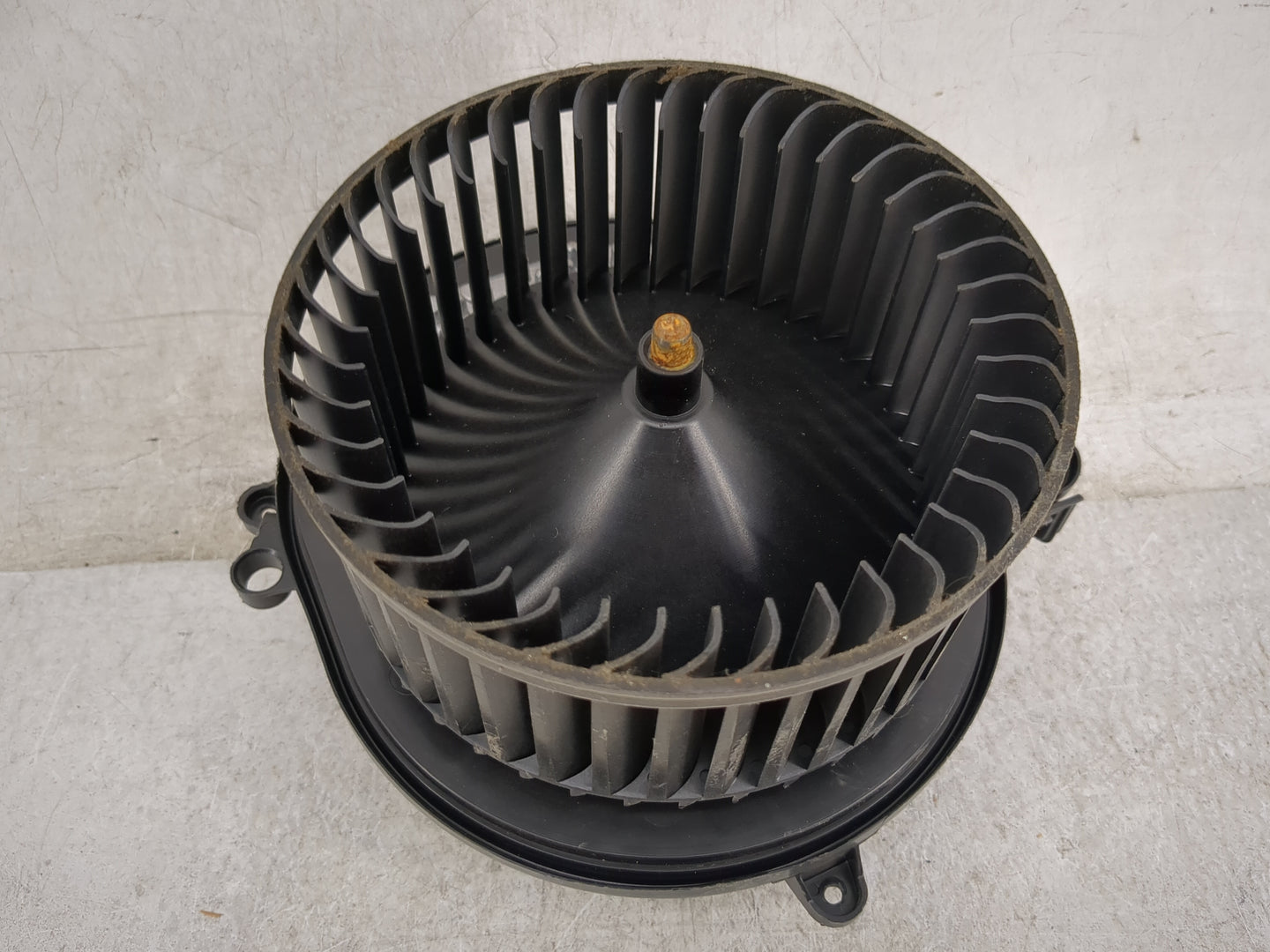 2017-2019 Bmw 330i Heater AC Blower Motor Fits Fits 2012 2013 2014 2015 2016 2017 2018 2019 2020 2021 OEM Used Auto Parts - 