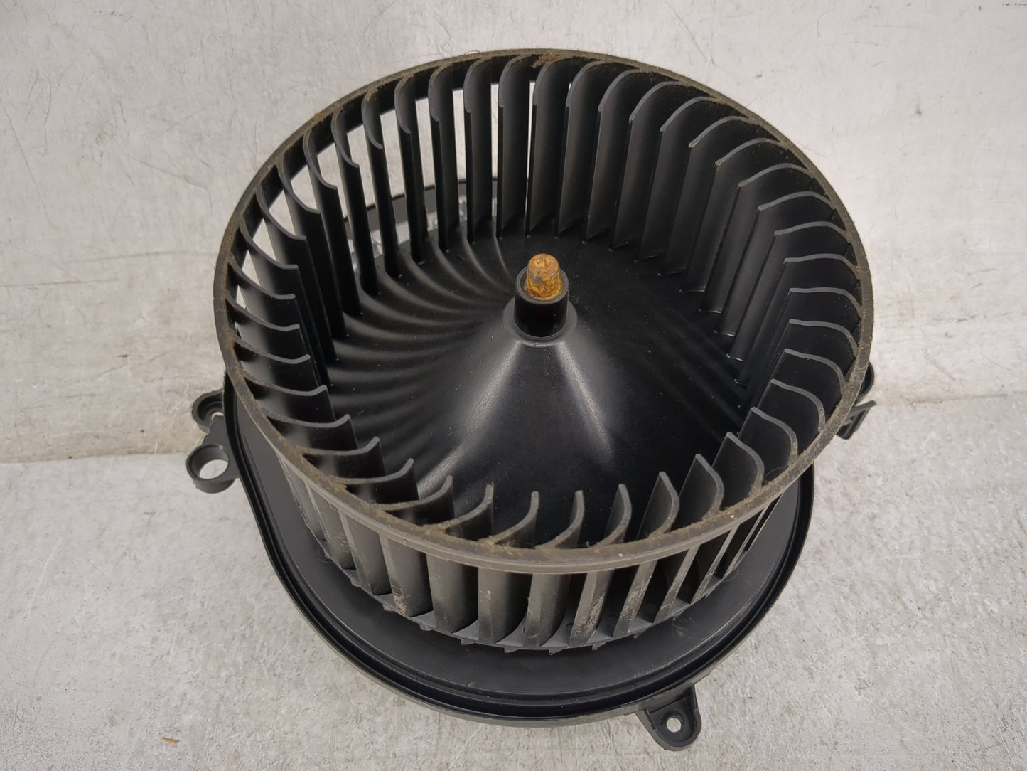 2017-2019 Bmw 330i Heater AC Blower Motor Fits Fits 2012 2013 2014 2015 2016 2017 2018 2019 2020 2021 OEM Used Auto Parts - 
