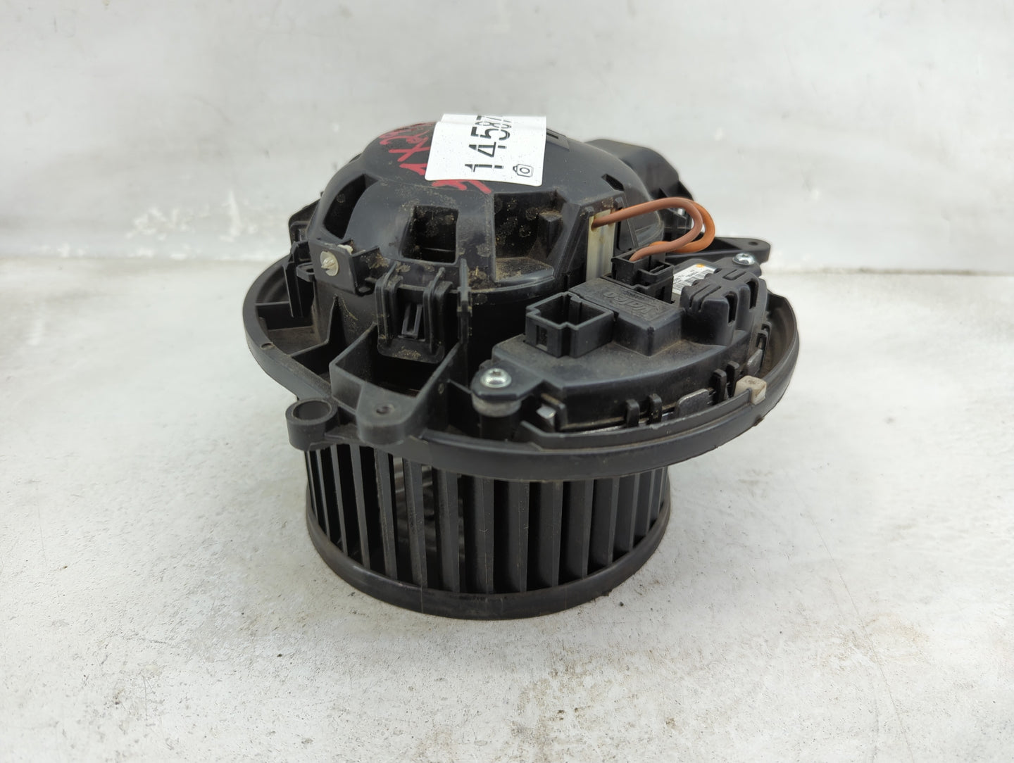 2017-2019 Bmw 330i Heater AC Blower Motor P/N:9319919-01 T954493-A Fits Fits 2012 2013 2014 2015 2016 2017 2018 2019 2020 20