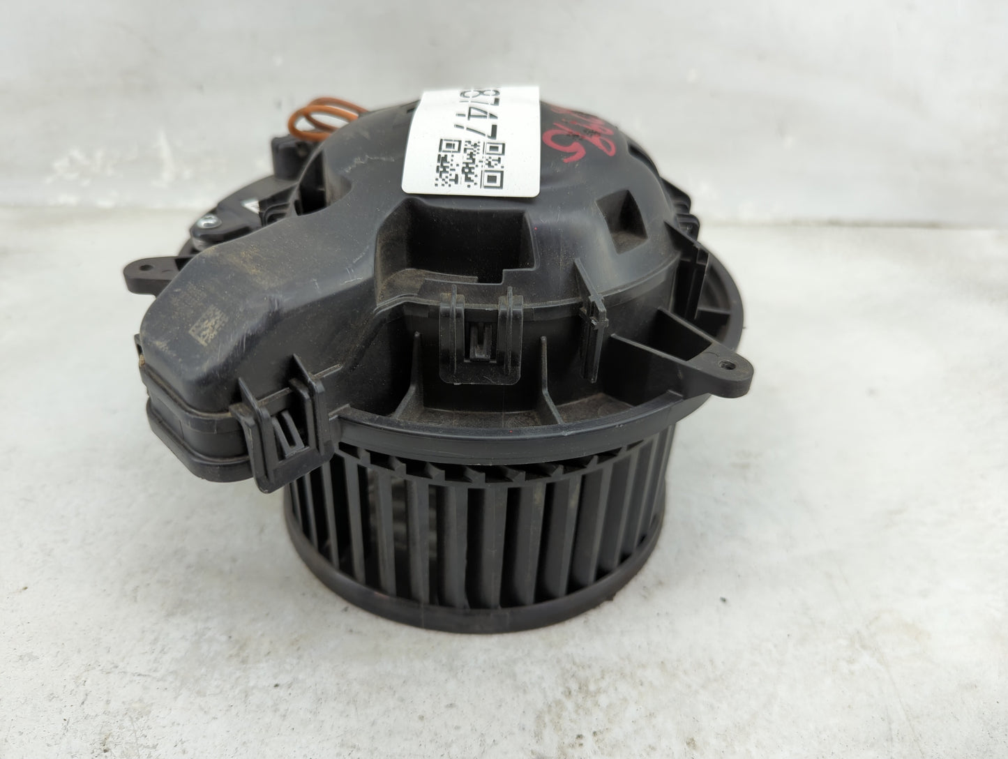 2017-2019 Bmw 330i Heater AC Blower Motor P/N:9319919-01 T954493-A Fits Fits 2012 2013 2014 2015 2016 2017 2018 2019 2020 20